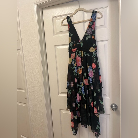 TOPSHOP
Freida Tiered Floral-print Crepe Midi Dress In - Picture 2 of 4